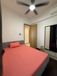 r&f room only walking distance to ciq near custom jb town woodland low