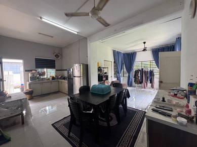 CORNER LOT Single Storey  Jalan Lombong Timah Seksyen 29 Shah Alam