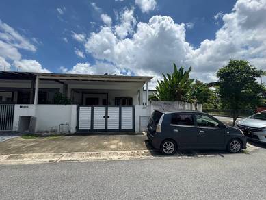 CORNER LOT Single Storey  Jalan Lombong Timah Seksyen 29 Shah Alam