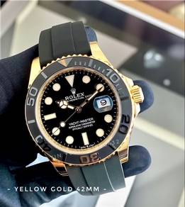 Rolex YachtMaster 226658 Yellow Gold 42m ysterflex