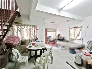 Corner 2 storey Taman Sungai Besi Indah Seri Kembangan near The Mines