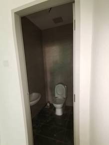 Cheap 1658sqft office shoplot