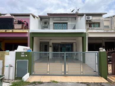 2 Storey Terrace @ Perdana College Heights, Pajam Nilai,