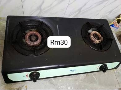 dapur, gas, katil, tilam, ada aircond 1.5hp.. 