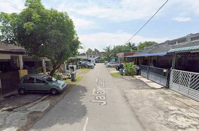 Single Storey House @ Taman Maju, Parit Raja.