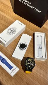 Samsung Galaxy Watch 8 Classic White New