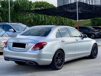 Mercedes Benz C200 2.0 AVANTGARDE (A)