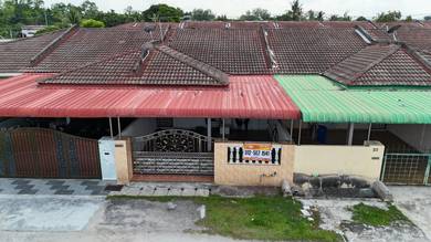 Renovated dan Fully extend  Rumah dekat dengan pelbagai kemudahan