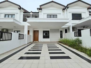 [5 Min ke DPULZE Cyberjaya🏡 ] Rumah 2 Tingkat Free Perabot‼️