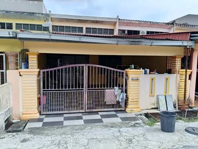 Rumah Teres Setingkat Untuk Dijual – Below Market Value!
