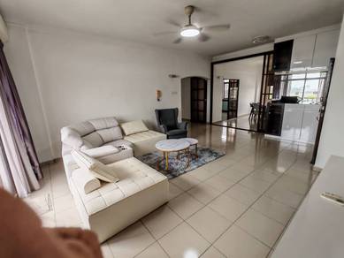 Putri Indah Walking CIQ 4Bedroom Fully Below Market Price Nice View