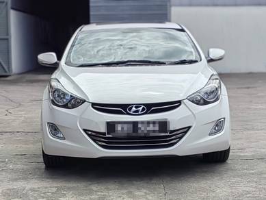 Hyundai ELANTRA 1.8 PREMIUM (A)