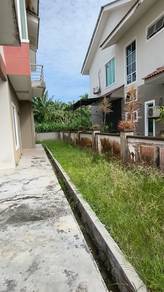 Banglo 2 Tingkat Luas di Banting – 6 Bilik, Freehold, Harga Nego
