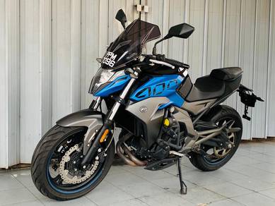 CF moto 400NK 2020