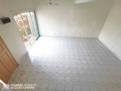 FREEHOLD * TMN PUTRA PRIMA 20x70 2storey House, Puchong Utama, puchon
