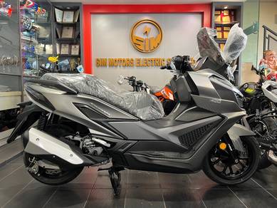 New SYM Cruisym 400i - / Ready