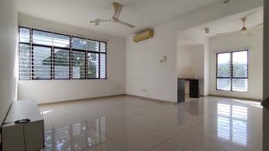 Cozy Townhouse Park Villa Bandar Bukit Puchong Meranti Jaya Puchong