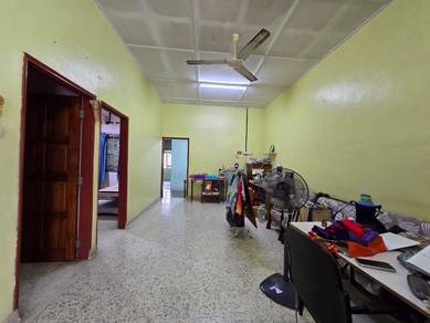 Taman Sri Lalang Single Storey Terrace House For Sale