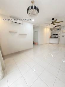 RUMAH CORNER SERTA BALKONI LUAS DI RESIDENSI RUMPUN BAHAGIA, Melaka
