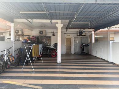 Renovated Extended Single Storey Terrace Tmn Alam Perdana, Puncak Alam