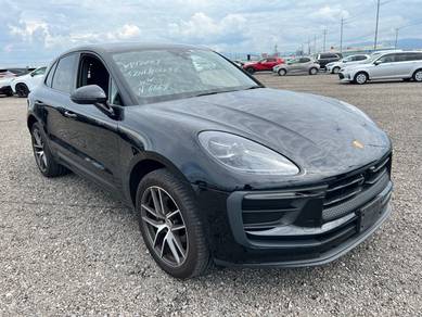 Porsche MACAN 2.0 PDLS+ 5A READY STOCK