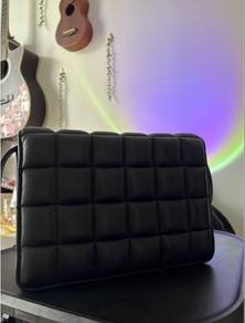 H&M Quilted Shoulder Bag