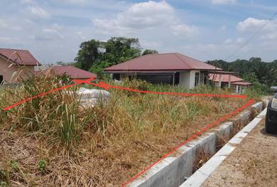 Tapak lot kediaman  di Kg balun, Slim River