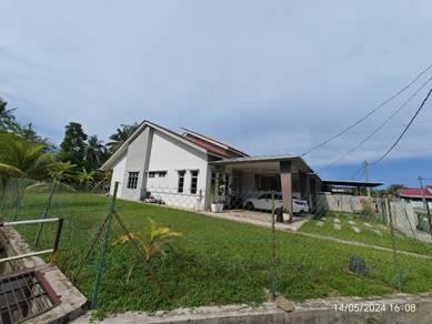 Rumah Cantik , Tanah Luas 🔥Sg Karang Baru Teres Balok- Beserah