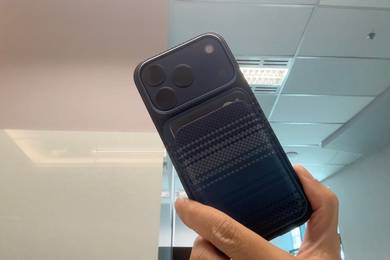 iPhone 17 Pro 256GB Deep Blue - Like New