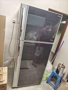 Toshiba Big Fridge 