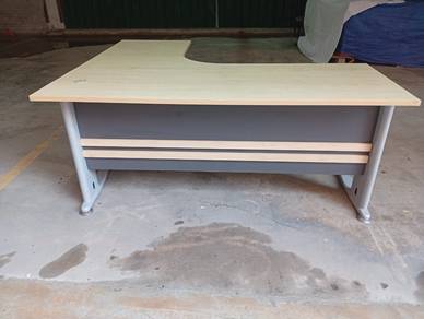 L-Shape Office Table (Maple color)