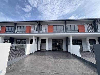 Double Storey Casira 3, Bandar Bukit Raja Klang