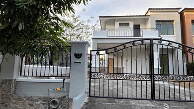 For Sale‼️RUMAH SEMI DETACHED DI TAMAN SAUJANA KLUANG JOHOR🔥🔥