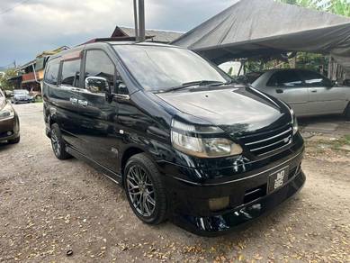 Nissan SERENA 2.0 HIGH-WAY STAR (A) 2010 CANTIK