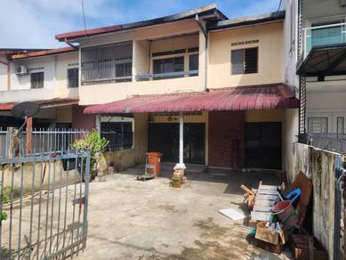 22x86sf, Double Storey Terrace, Seksyen 11, Shah Alam