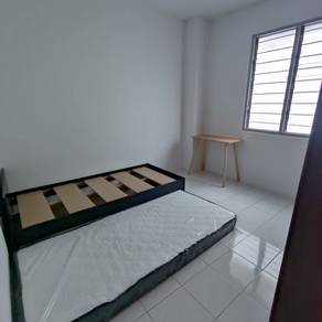 Direct Owner-medium room(car park)