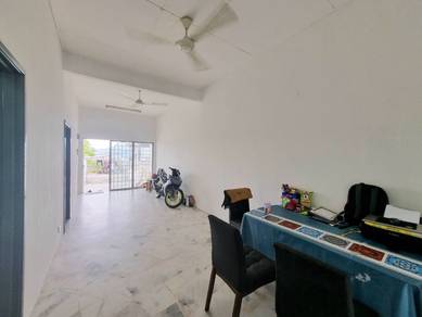 Facing Open, Single Storey Terrace, Fasa 1, Puncak Alam
