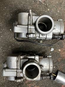uma racing carburator