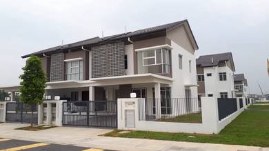 Rimbayu kota kemuning corner unit double storey partially furnished