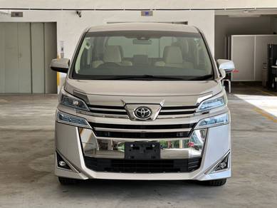Toyota VELLFIRE 2.5 X *8 SEATER