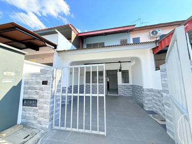 Jalan Makmur Damai Jaya Tun Aminah Double Storey Low Cost House,Skudai