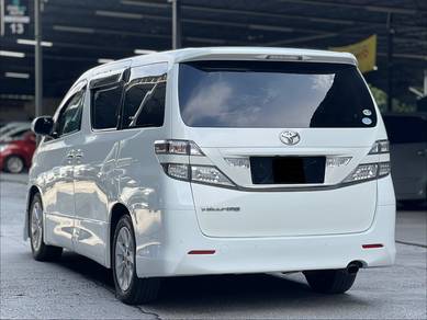 Toyota VELLFIRE 2.4 Z (A)