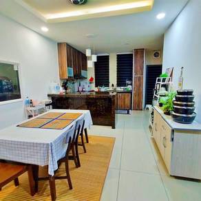 Chepeast 3 Storey Taman Bangi Avenue Freehold and Renovated
