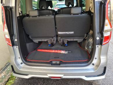Nissan Serena for Rent