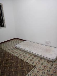 A cheapest master room in town for rent - Cemara Apartment