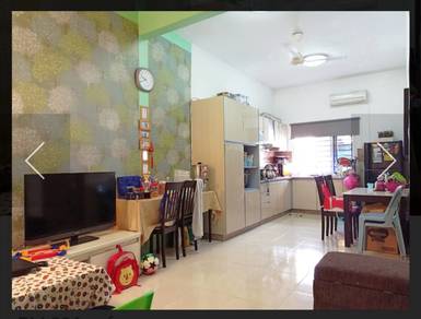 Taman Tasik Puchong Townhouse [Gated] Non Bumi 20x60 near Meranti