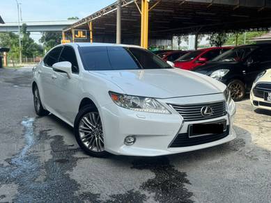 Lexus ES250 2.5 CBU LOCAL 1 OWNER SUNROOF