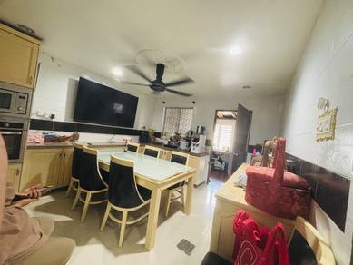 Shah Alam Bilik sewa🔥 double storey house seksyen 4 shah alam