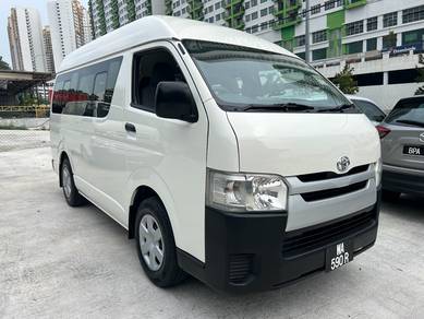 Toyota HIACE 2.5 (M) High Roof Leather Camera