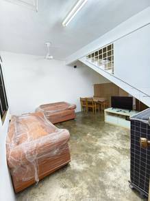 Taman Usaha Jaya 2 Storey For Rent !!!